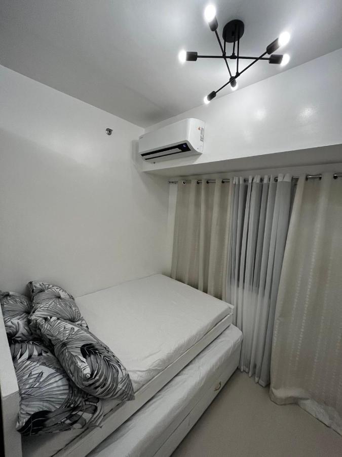 Posh 1Br @ Sm Southmall W/ 100Mbps And Netflix Aparthotel Las Pinas Exterior photo