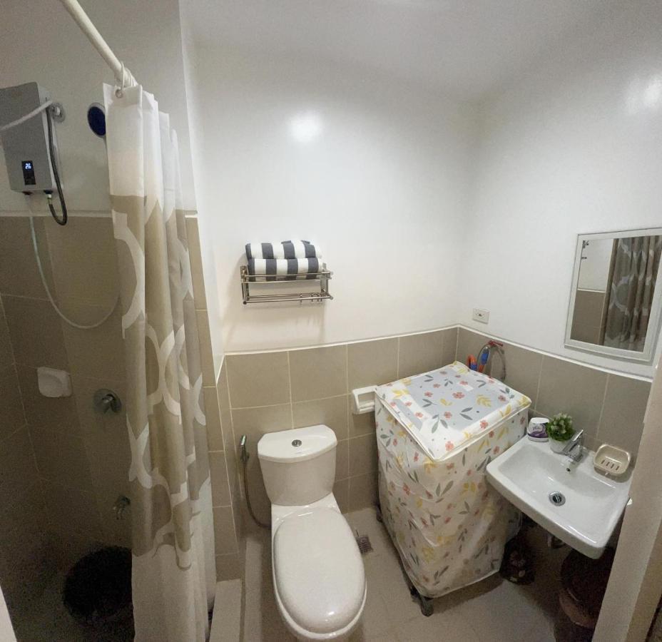 Posh 1Br @ Sm Southmall W/ 100Mbps And Netflix Aparthotel Las Pinas Exterior photo